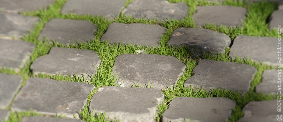 012-cobble-&-grass.jpg